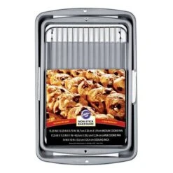Wilton 6768832 Cookie Sheets & Cooling Rack; Silver